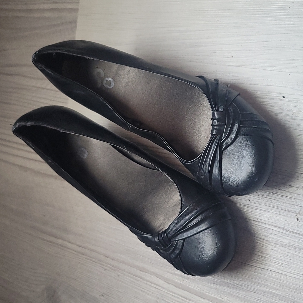 *5 items under $10 for $20* heels